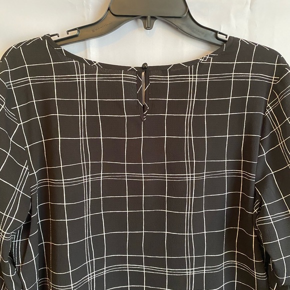 Blouse, size Large - Picture 4 of 7